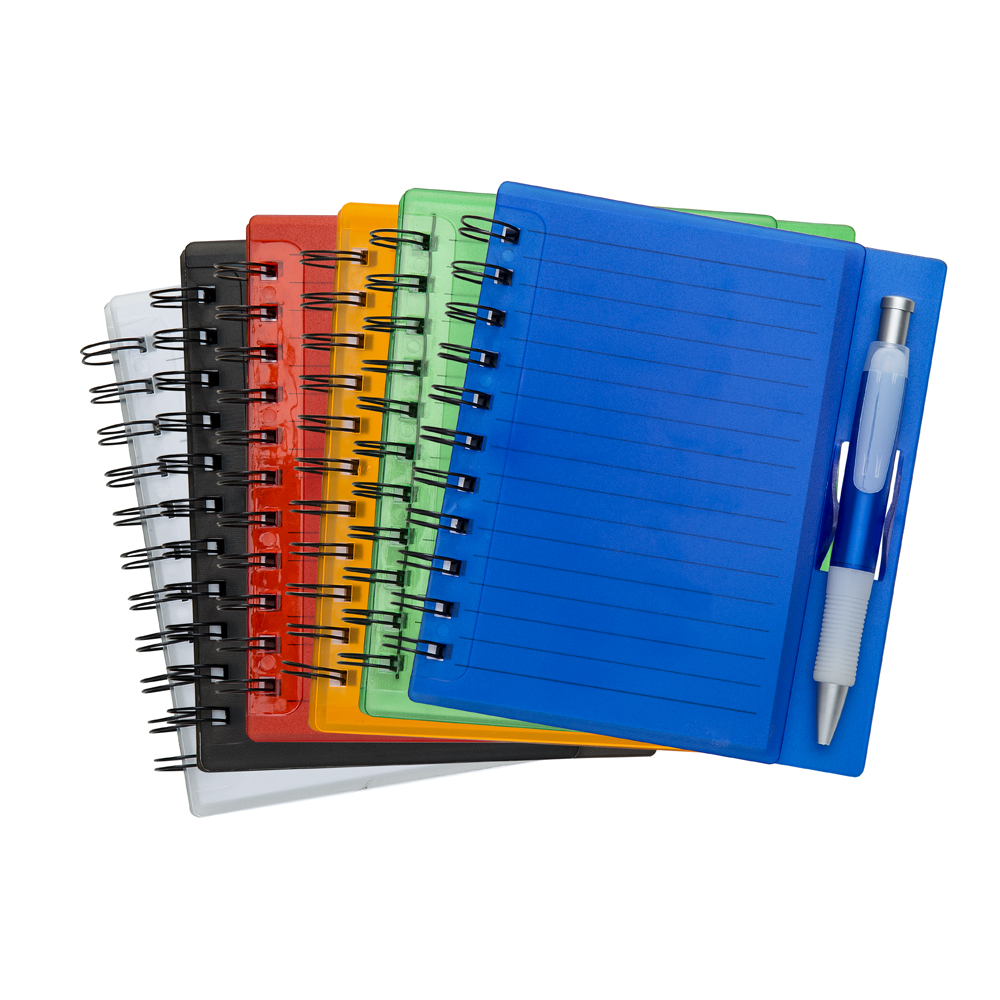 Bloco de anotações com caneta